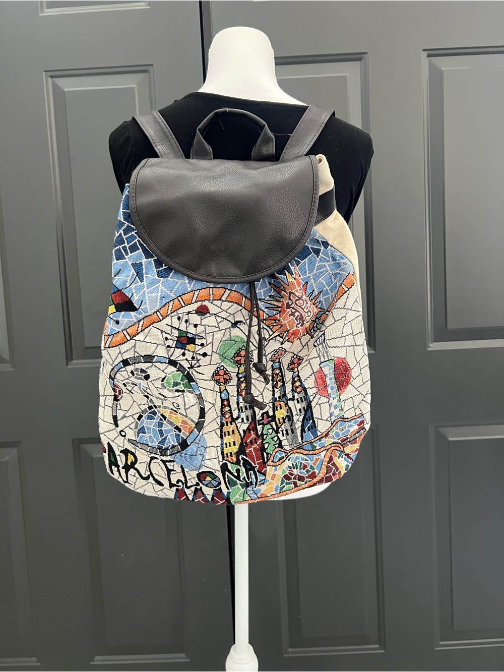 Colorful Barcelona Mosaic Canvas Backpack - Multicolor